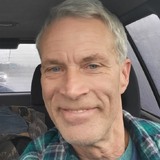 Lavernfarrfp from Olympia | Man | 65 years old | Capricorn