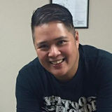 Dj from Chicago | Woman | 48 years old | Capricorn