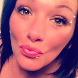 Kaykay from Maysville | Woman | 35 years old | Cancer