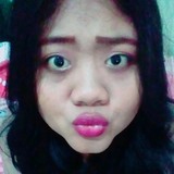 Wulan from Surabaya | Woman | 32 years old | Cancer