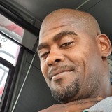 Basil from Paris | Man | 47 years old | Aquarius