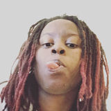 Dee from Duluth | Woman | 35 years old | Gemini