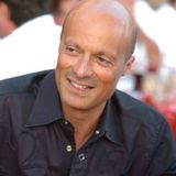 Bellman from Paris | Man | 51 years old | Capricorn