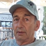 Richarddenoq from Ixelles | Man | 74 years old | Cancer