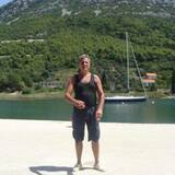 Mrccoiz from Sarajevo | Man | 46 years old | Aquarius